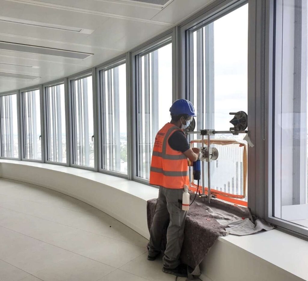 polissage-de-verre-chantier