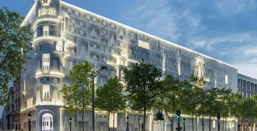 Installation de films de protection chez DIOR